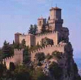 Одна из крепостей Сан-Марино